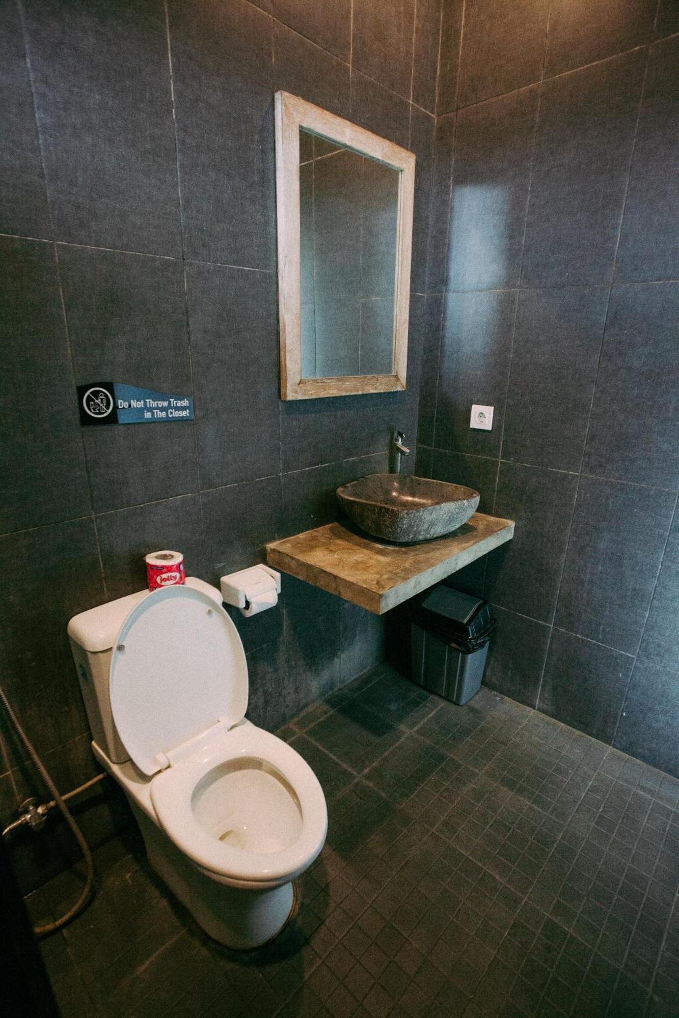 Swell Hotel, Pool Bar & Restaurant Tanah Lot Esterno foto